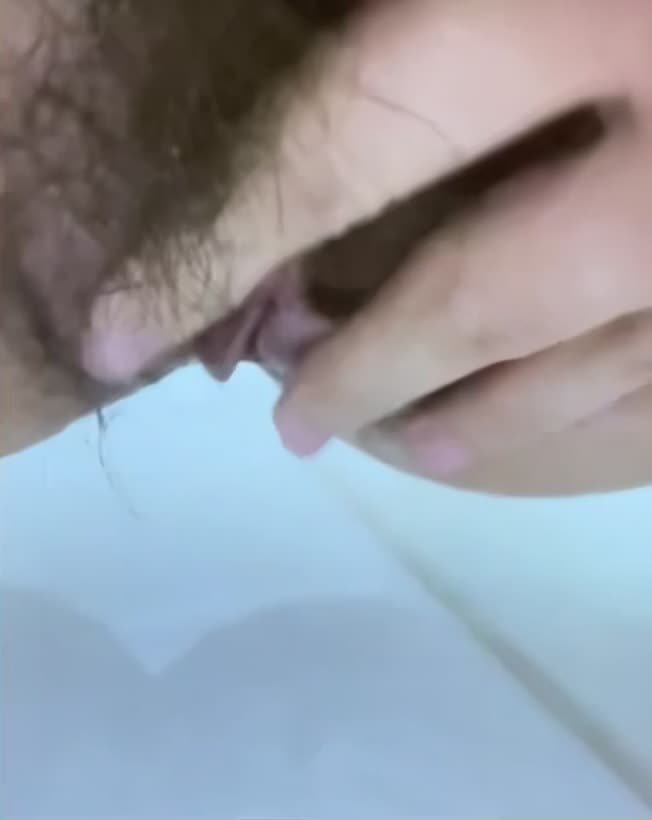 粤R前任洗澡自慰骚逼